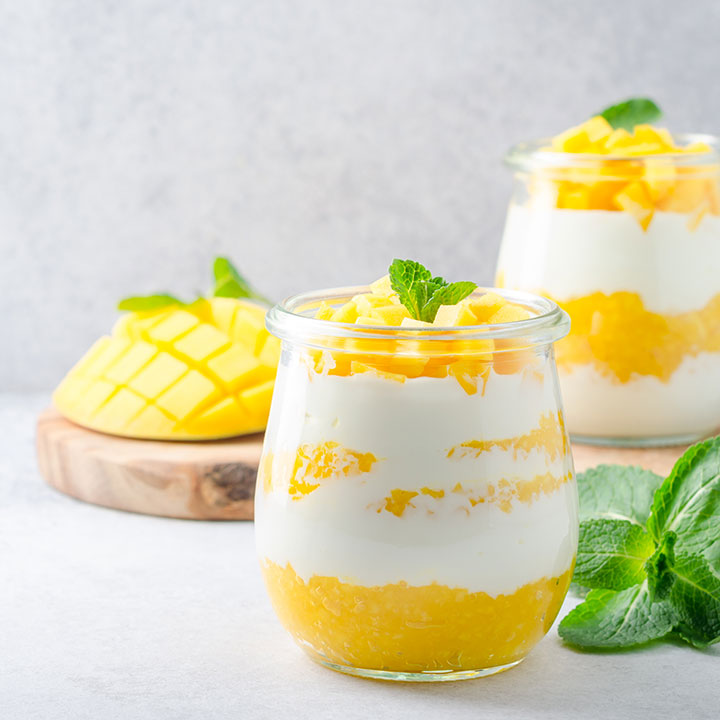 mango-yogurt-smoothie-healthy-and-refreshing-smoothie-recipe-from-taj