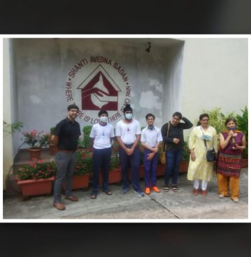 Students of Jasudben ML School conducts fundraiser as festive celebrations