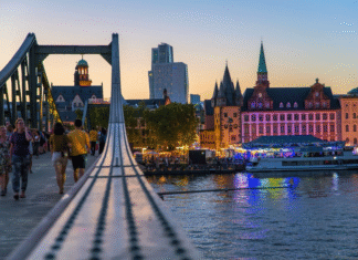 Frankfurt’s History, Skyline Views and Charming Cafes Frankfurt’s History