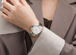 Celebrate the Gift of Timeless Elegance This Rakshabandhan with Aerowatch