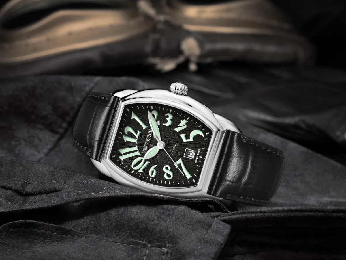Aerowatch A 60959 AA10 automatic watch with black guilloché dial and green luminous numerals