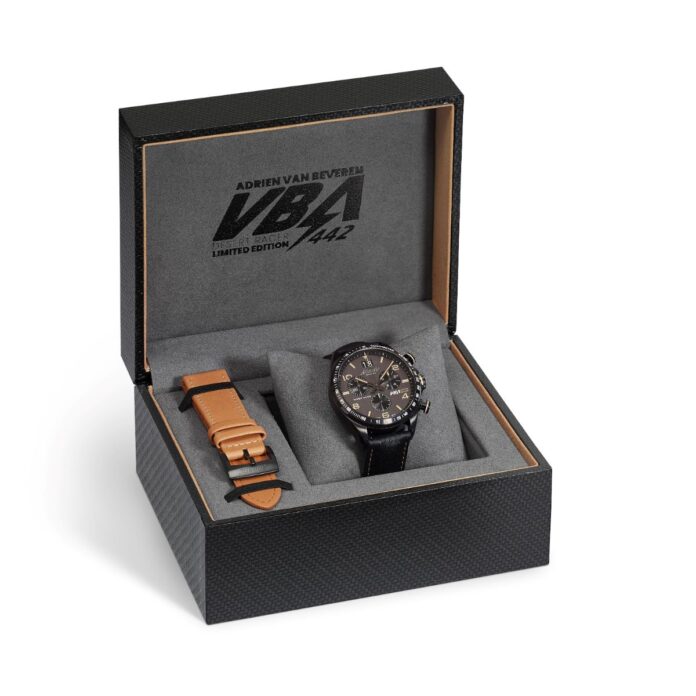 atlantic-desert-racer-vba-442 Atlantic Desert Racer VBA 442 Limited Edition Swiss chronograph watch